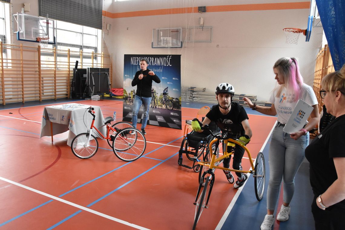 Pokaz frame running w płońskim SOSW