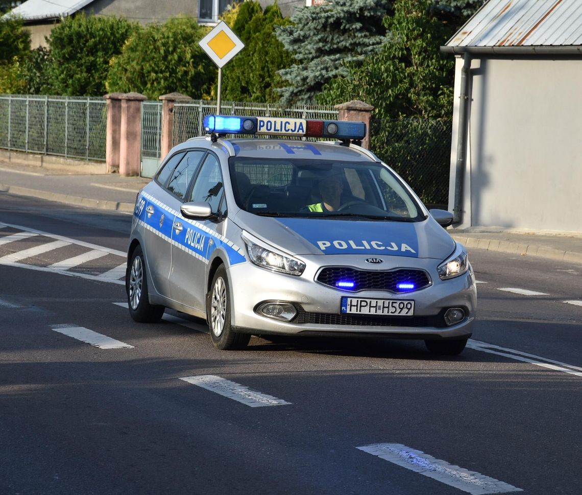 Pomoc dotarła na czas. Policjanci odnaleźli mężczyznę w kryzysie emocjonalnym Pomoc dotarła na czas. Policjanci odnaleźli mężczyznę w kryzysie emocjonalnym