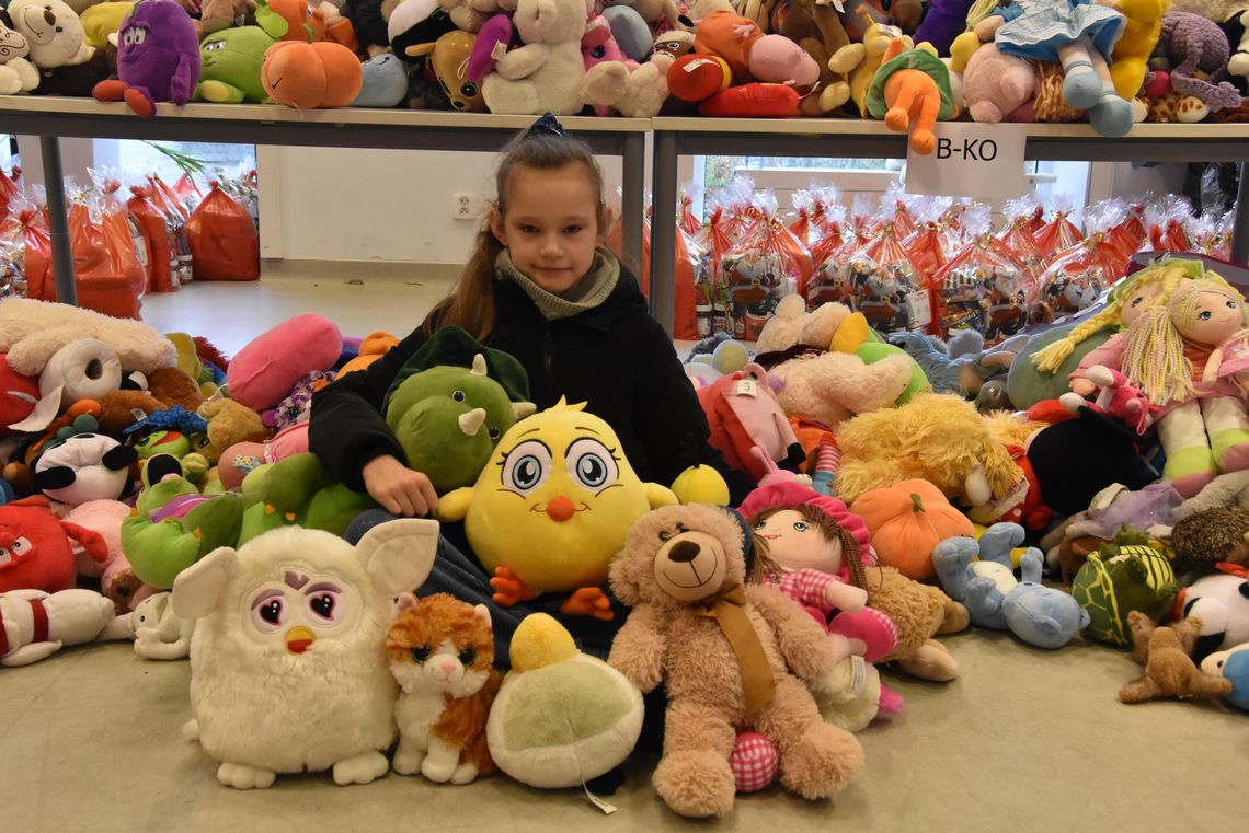 Ponad 160 paczek podczas mikołajek przygotowanych przez MOPS w Płońsku