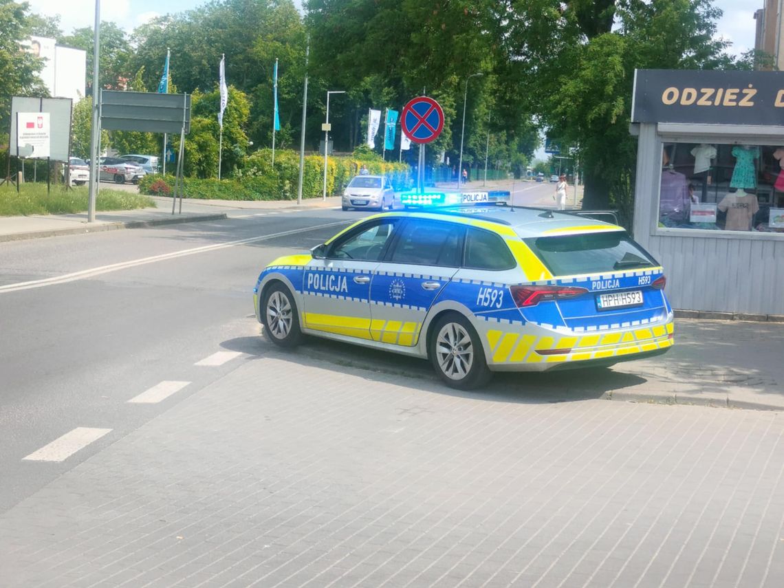 Potrącił kobietę i uciekł z miejsca zdarzenia. Pijany został zatrzymany jadąc pod prąd