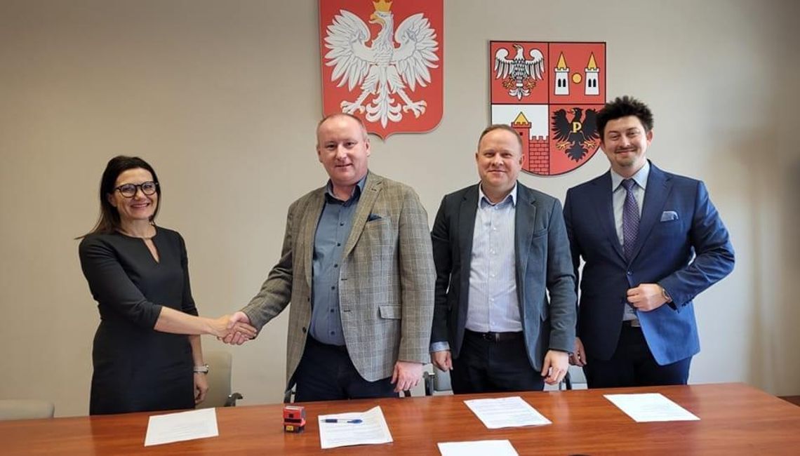 Powiatowa droga w Koziebrodach do remontu. Powstanie także ciąg pieszo-rowerowy