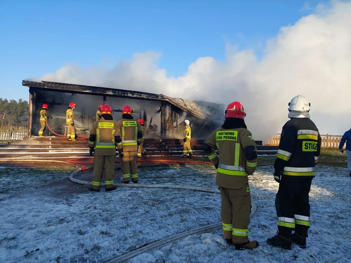 Pożar na terenie stadniny koni pod Nasielskiem 