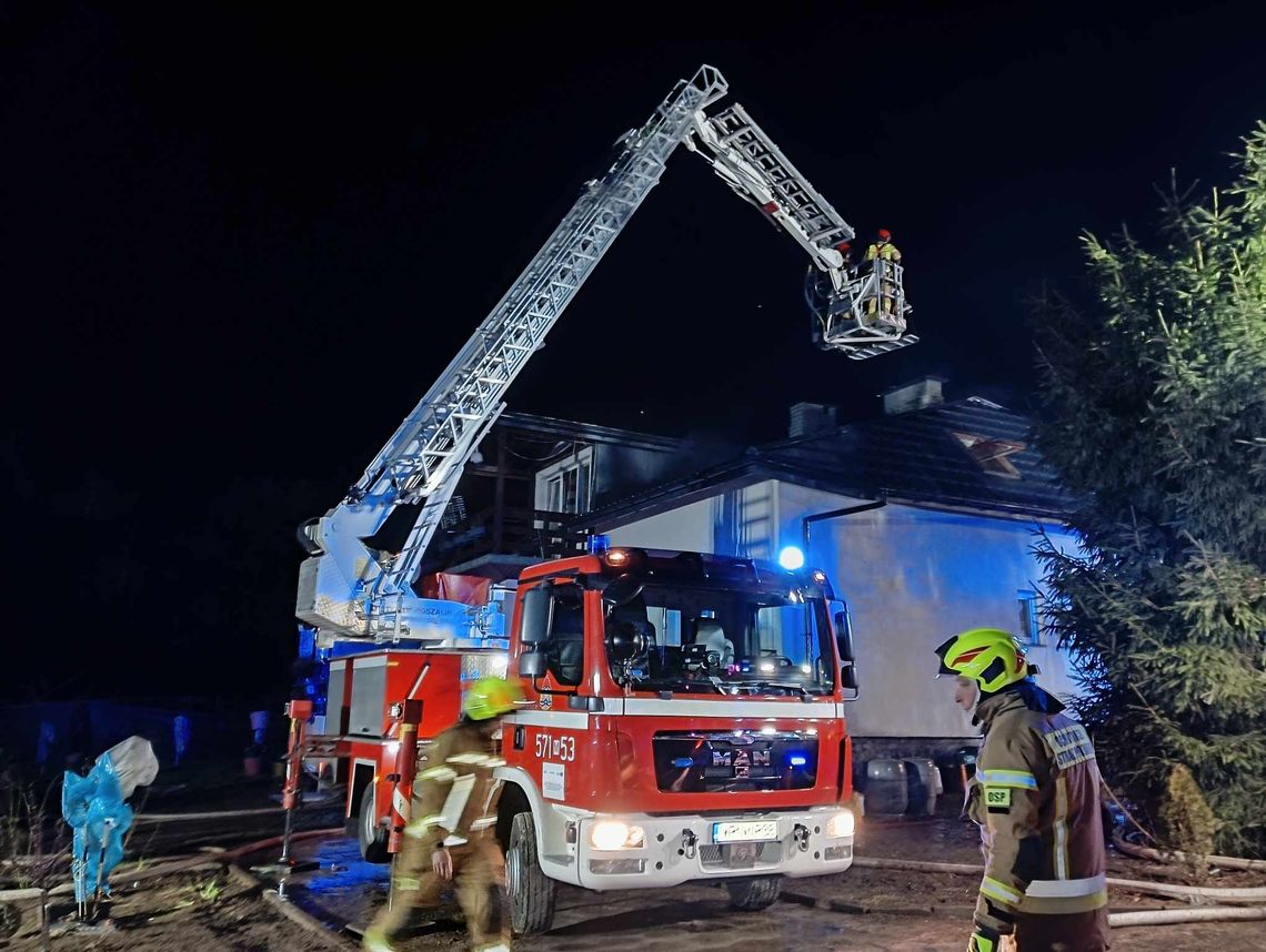 Pożar w Miączynku. Bez poszkodowanych, ale poddasze nie nadaje się do użytku