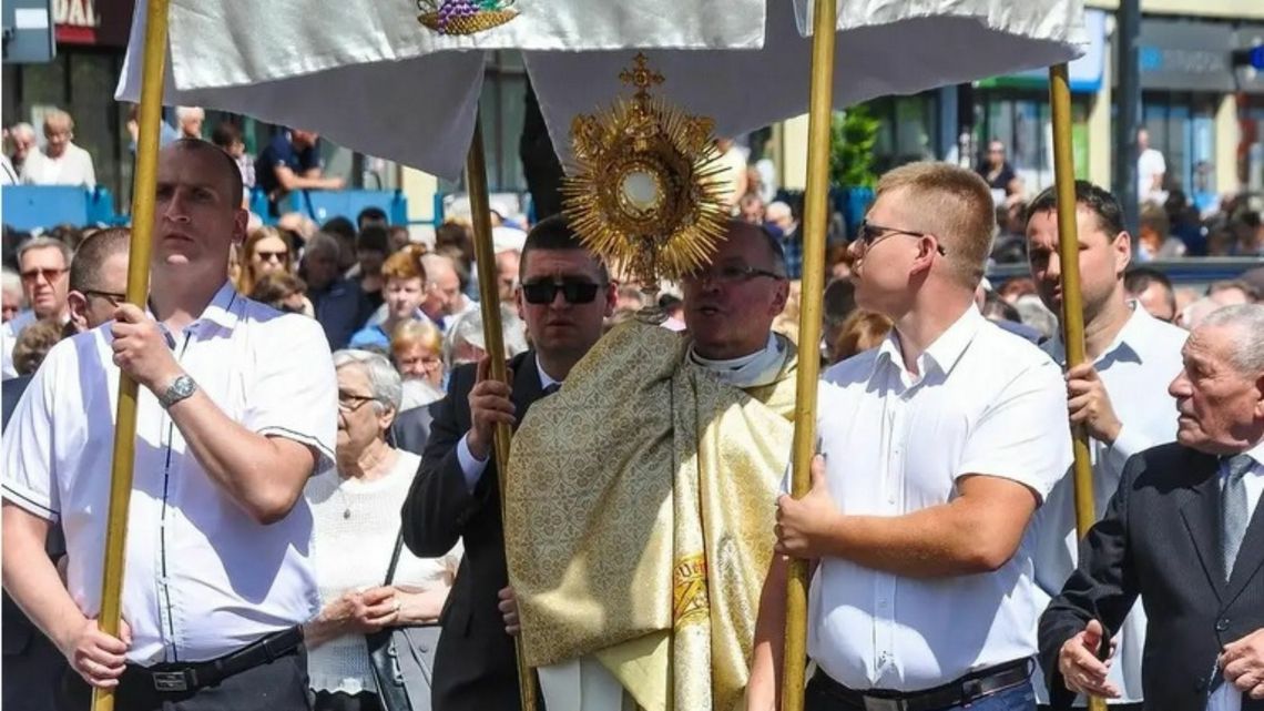 Procesje Bożego Ciała przejdą ulicami płońskich parafii