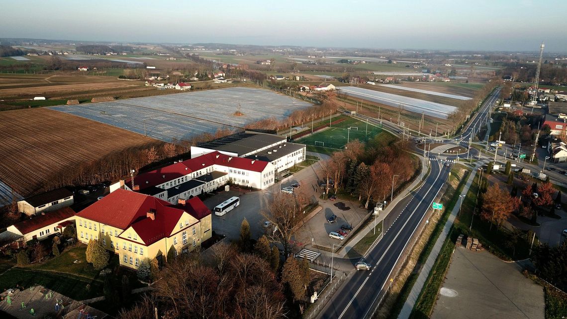 Przeskok o epokę... - burmistrz o skrzyżowaniu w Czerwińsku nad Wisłą