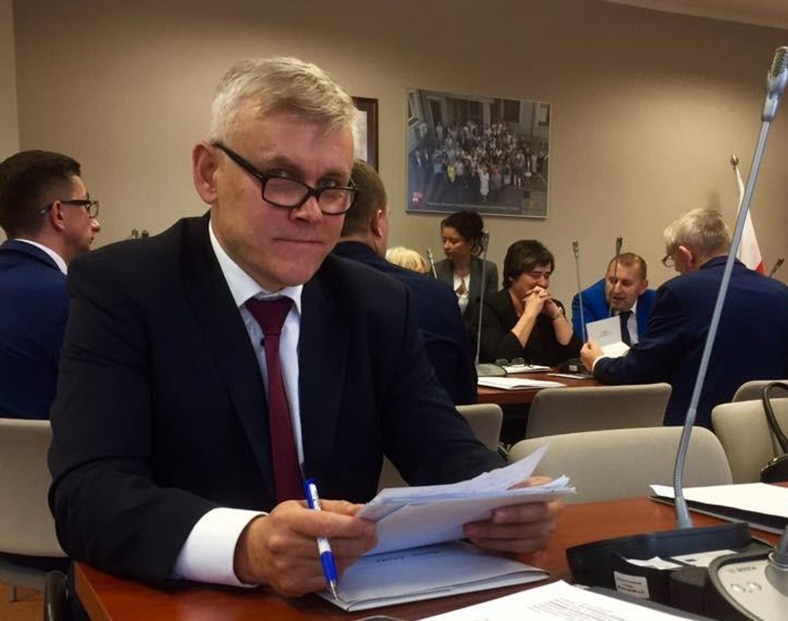 Przewodniczący odda dietę dla Ukraińców. Czy jego śladem pójdą inni? Przewodniczący odda dietę dla Ukraińców. Czy jego śladem pójdą inni?