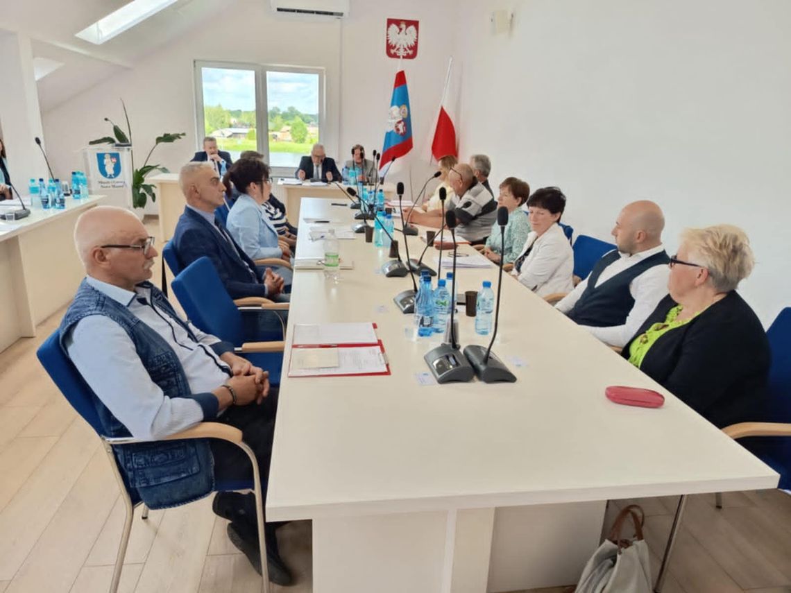 Rada przeciwko mieszkańcom. Jest zgoda na sprzedaż działki z zabytkowym parkiem w Gościminie Wielkim Rada przeciwko mieszkańcom. Jest zgoda na sprzedaż działki z zabytkowym parkiem w Gościminie Wielkim