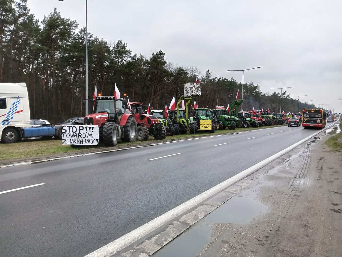 Rolnicy z powiatu płońskiego na proteście w Warszawie