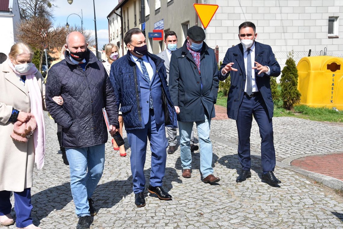 Rynek w Zakroczymiu wypięknieje. Będzie rewitalizacja (fotogaleria)