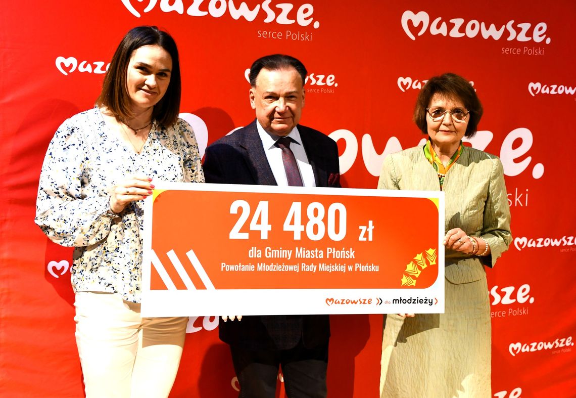 Samorząd Mazowsza przekazał dofinansowanie na młodzieżową radę w Płońsku