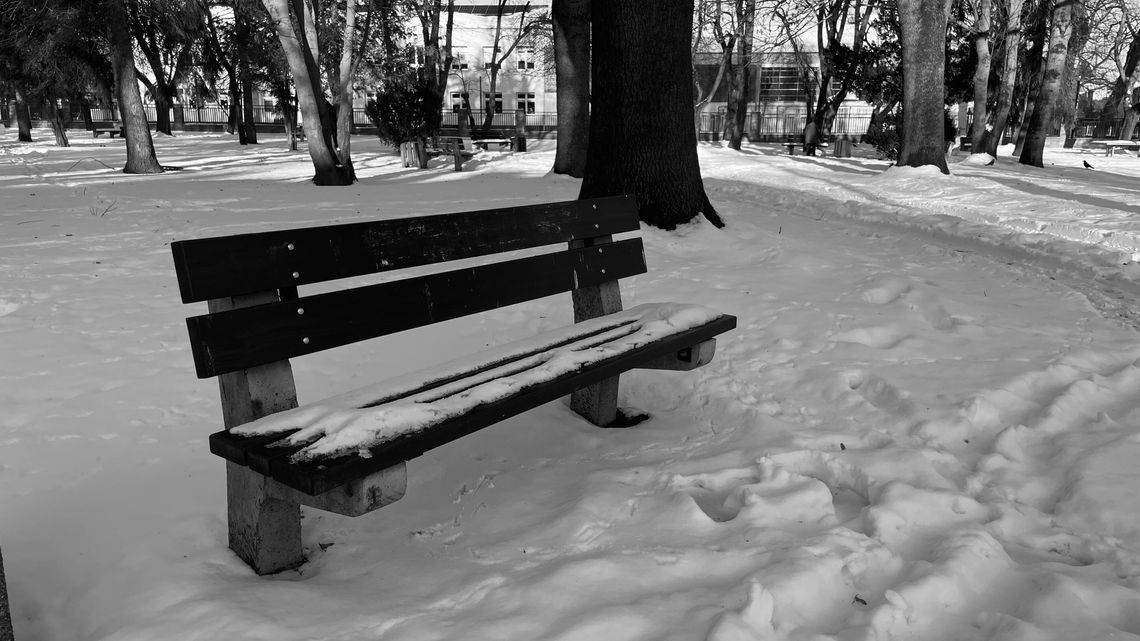 Siarczyste mrozy na Mazowszu. Policja apeluje o reagowanie na zagrożenia Siarczyste mrozy na Mazowszu. Policja apeluje o reagowanie na zagrożenia