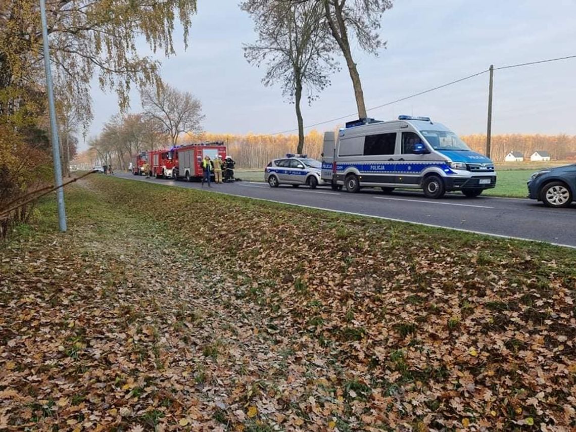 Śmiertelny wypadek pod Nasielskiem. Droga w obu kierunkach zablokowana 