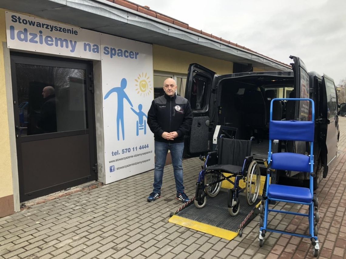 Specjalistyczny sprzęt pomoże w transporcie do punktu szczepień