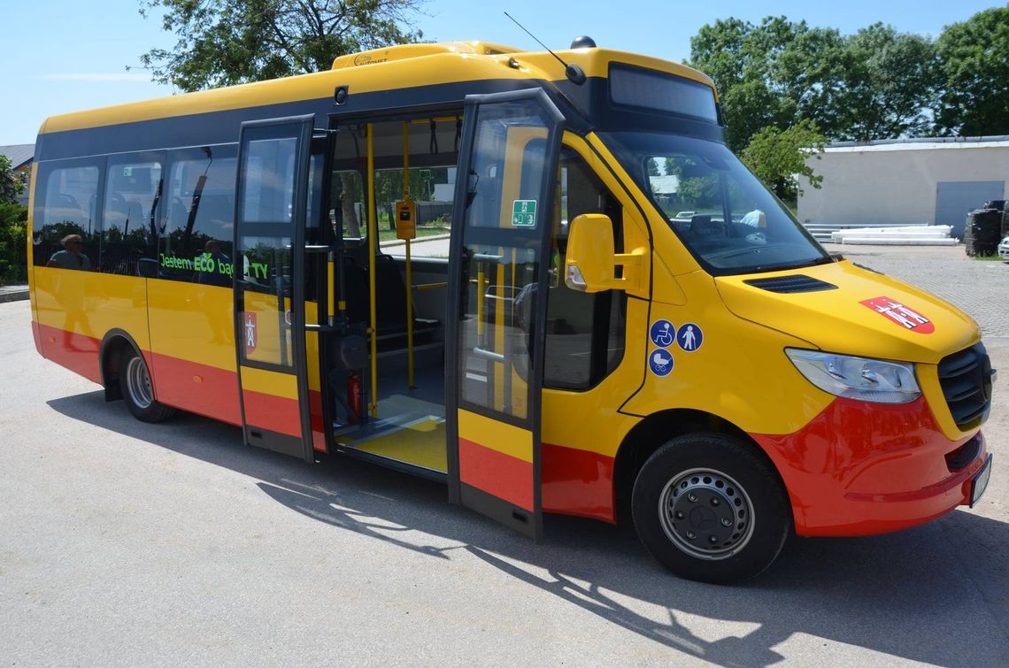 Statystycznie prawie każdy płońszczanin jechał autobusem miejskim. Komunikacja publiczna działa już rok