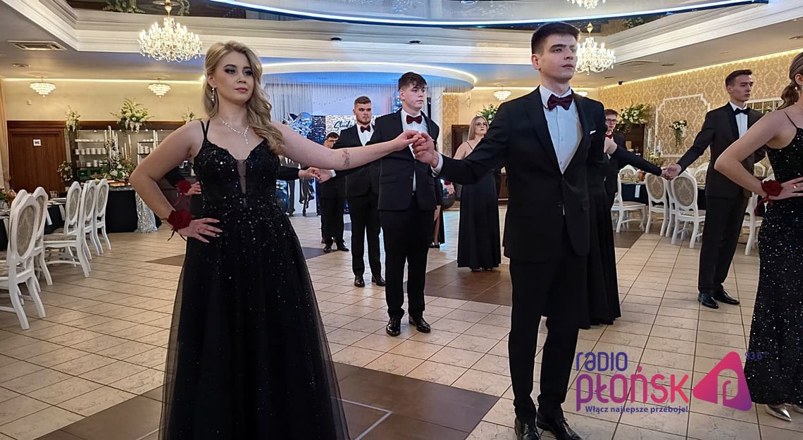 Studniówka 2026 w Czerwińsku nad Wisłą. Wyjątkowy bal maturzystów