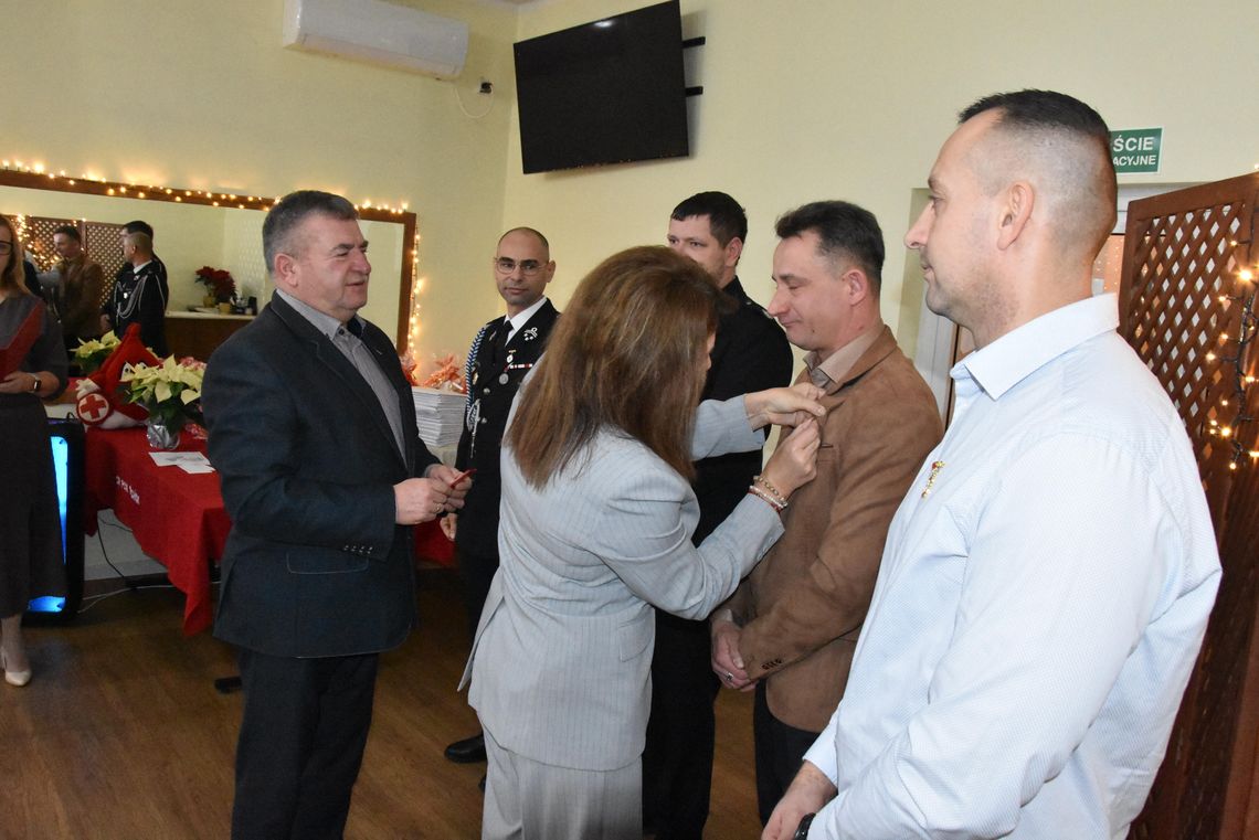 Swoją krwią ratują innych. Wigilia Honorowych Dawców Krwi PCK