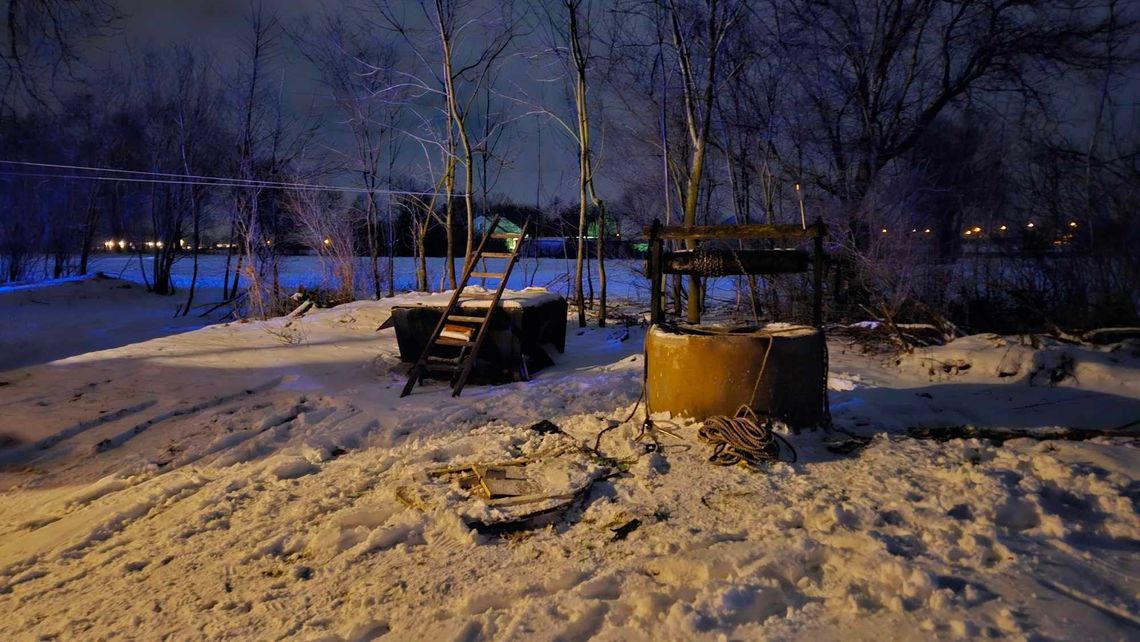 Tragedia w Nowym Gralewie pod Raciążem. Mężczyzna wpadł do studni, nie żyje