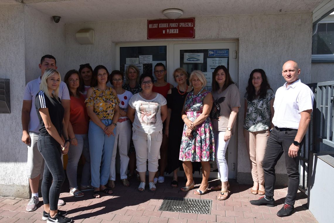 Trudna codzienność pracownika socjalnego. Słyszymy: „Ty kur.. gdzie są moje pieniądze”