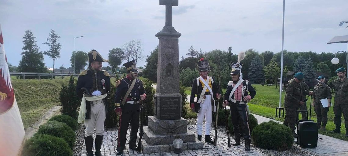 Uczcili bohaterów Bitwy pod Raciążem sprzed 195 lat Uczcili bohaterów Bitwy pod Raciążem sprzed 195 lat