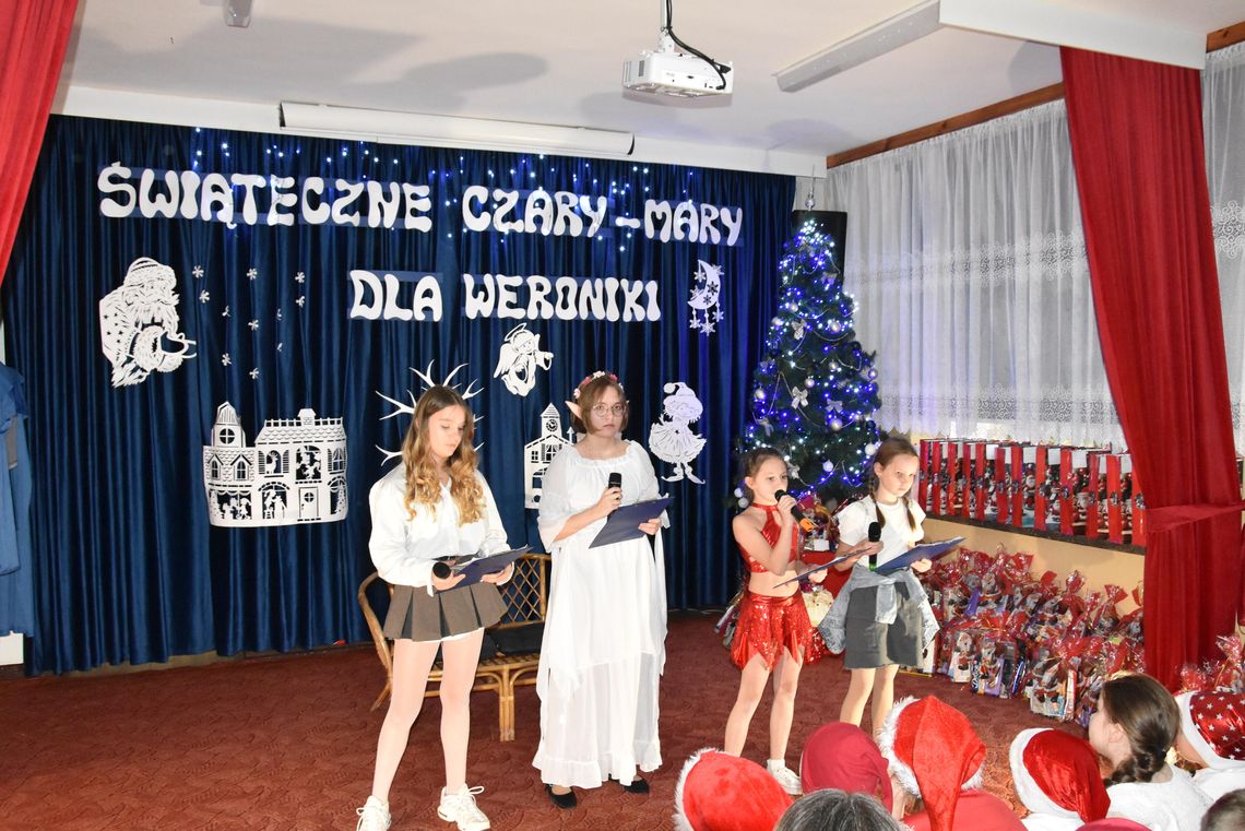 Uczniowie zrobili czary-mary i stworzyli piękne ozdoby świąteczne, by pomóc Weronice Uczniowie zrobili czary-mary i stworzyli piękne ozdoby świąteczne, by pomóc Weronice