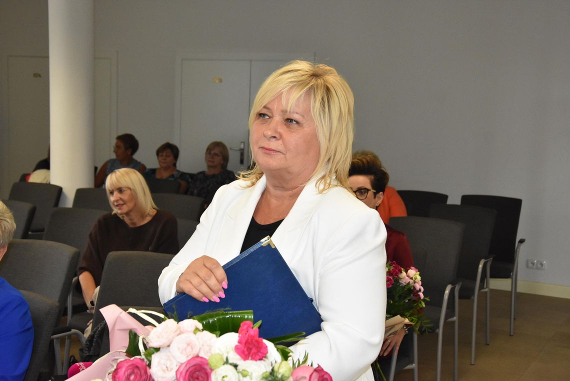 Uroczyste pożegnanie byłej dyrektor Szkoły Podstawowej nr 4 w Płońsku