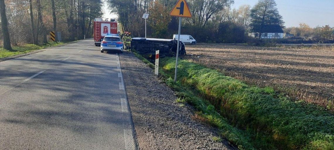 W Kicinie zderzyła się osobówka z busem. W tym tygodniu to już trzeci wypadek na tym odcinku