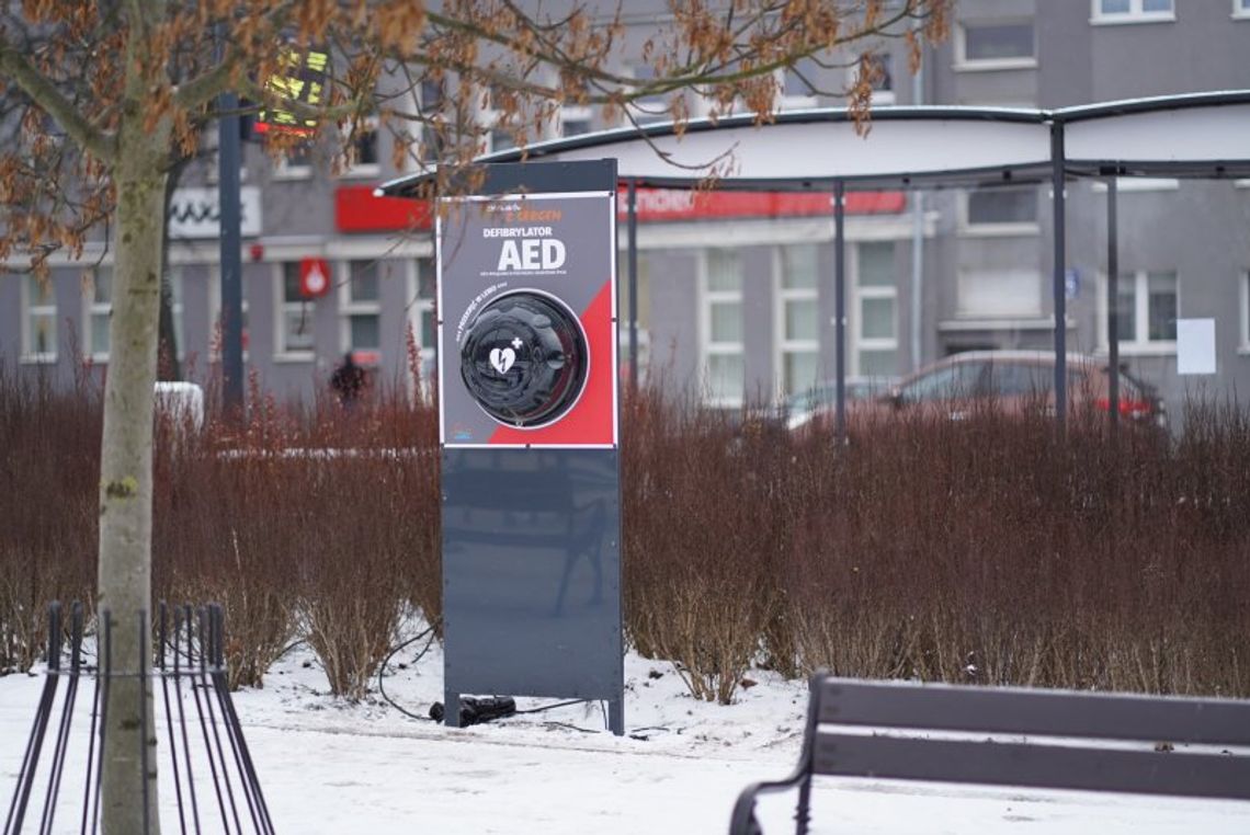 W ulicznej przestrzeni w Nasielsku pojawi się defibrylator AED