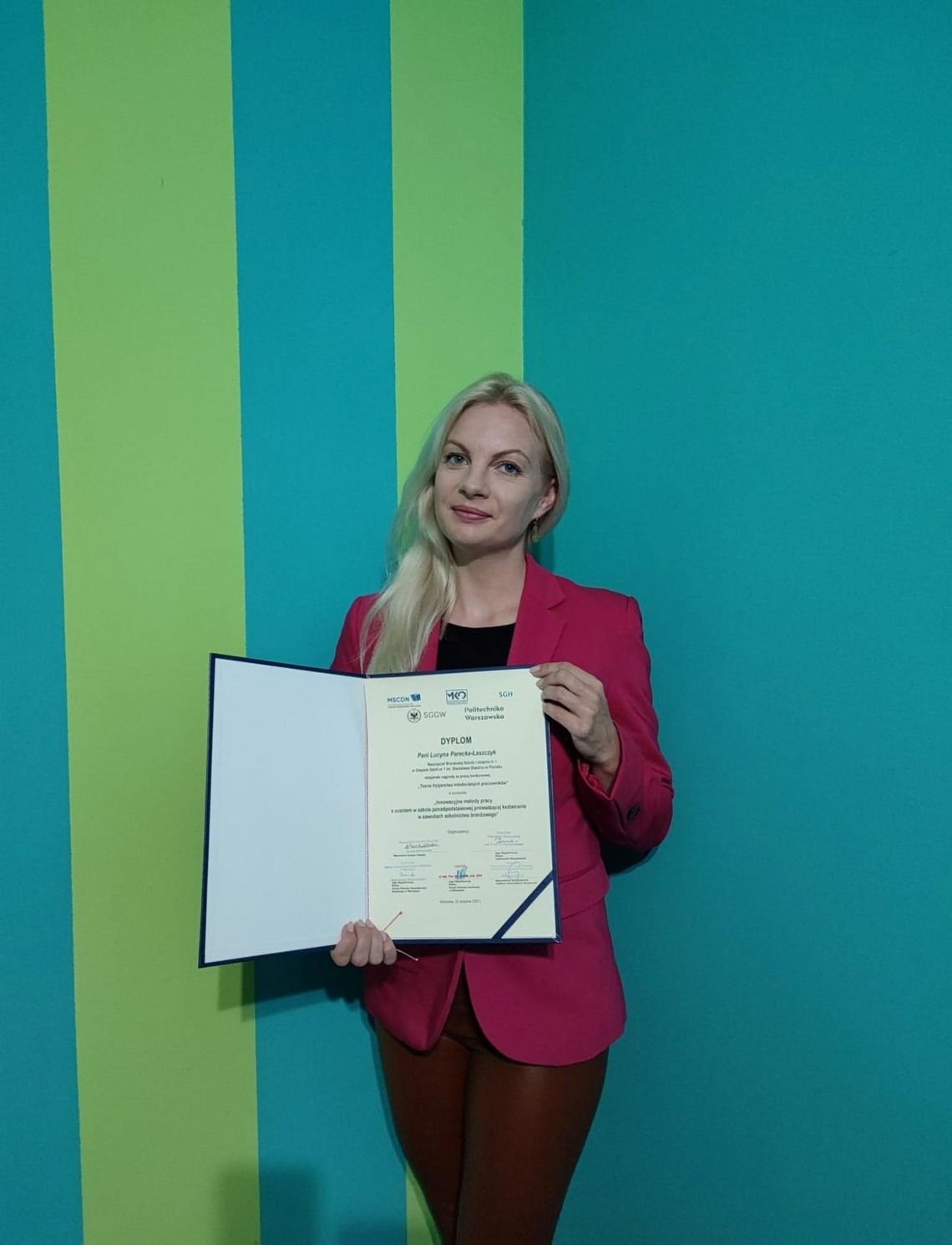 Wielkie wyróżnienie dla nauczycielki Zespołu Szkół nr 1 w Płońsku Wielkie wyróżnienie dla nauczycielki Zespołu Szkół nr 1 w Płońsku