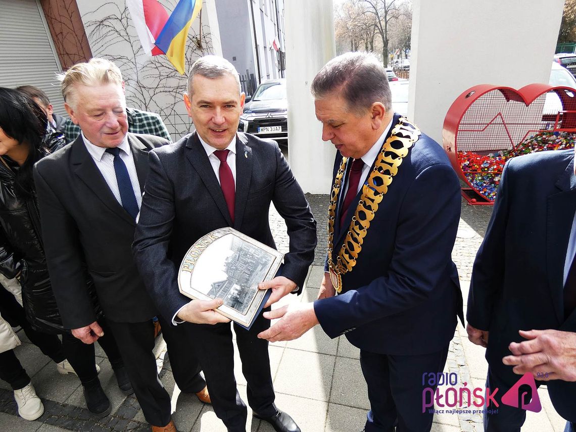 Wizyta przedstawiciela ambasady i kolejny transport produktów na Ukrainę