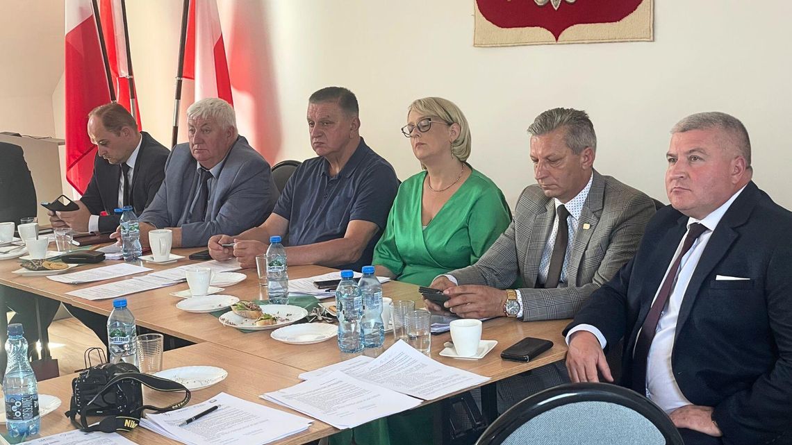 Wójtowie i burmistrzowie z pow. płońskiego chcą zniesienia limitu dwóch kadencji
