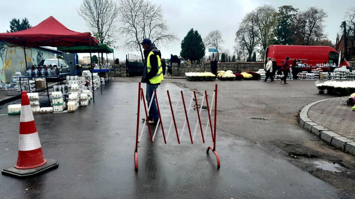 Wszystkich Świętych w Płońsku. Utrudnienia i apel o ostrożność