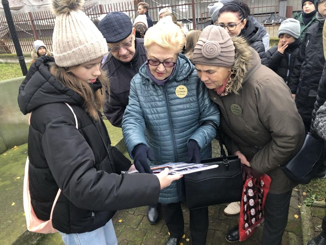 Wycieczka po Płońsku na zwieńczenie projektu Szkoła Dialogu