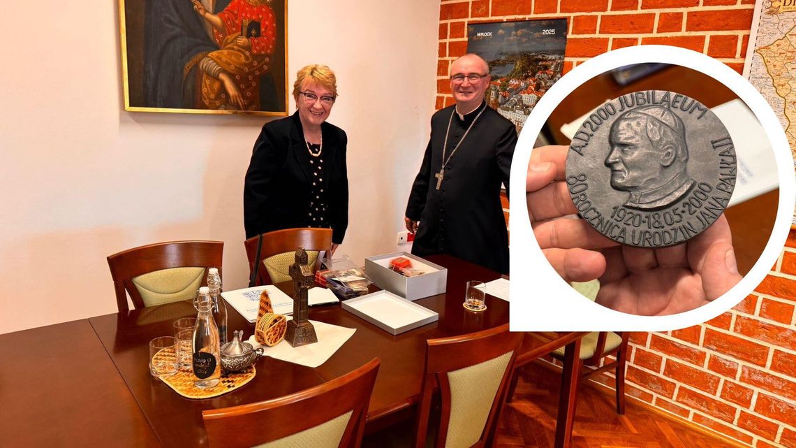 Wyjątkowa kolekcja o Janie Pawle II trafiła do Muzeum Diecezjalnego