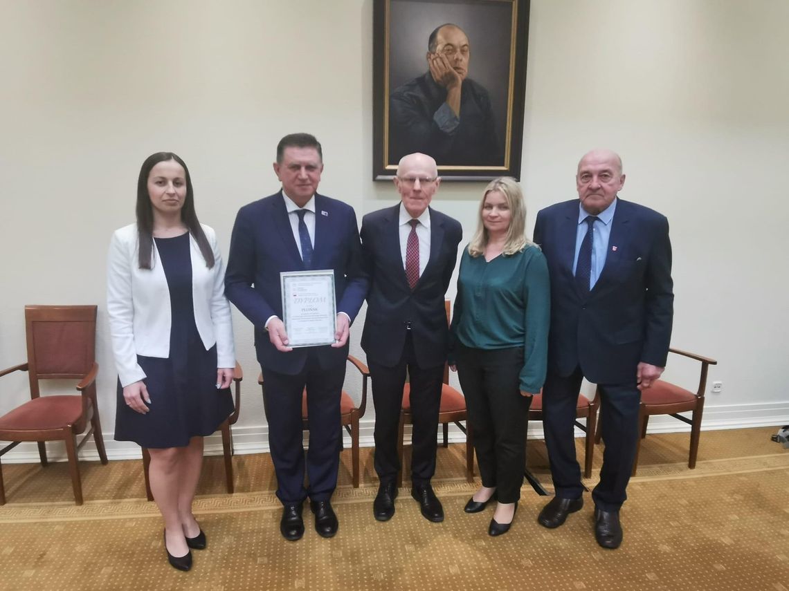 Wyróżnienie dla płońskiego samorządu Wyróżnienie dla płońskiego samorządu