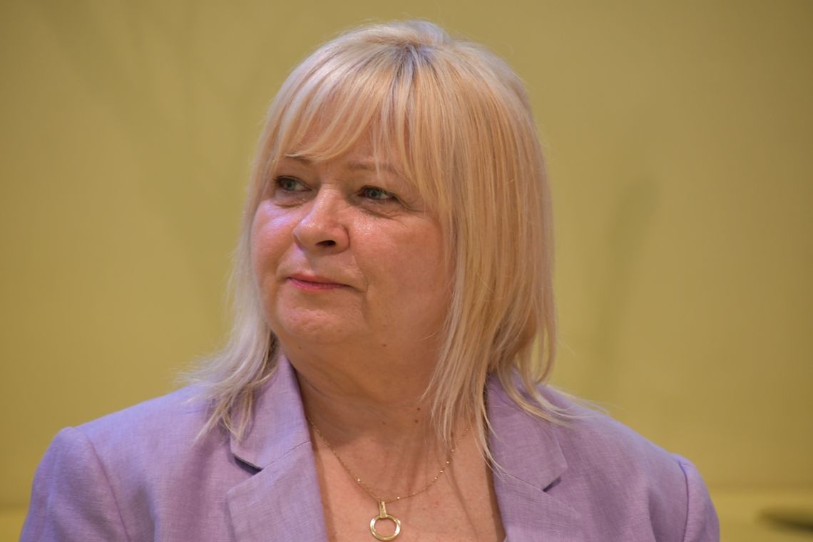 Wzruszające odejście. Marzanna Szacherska pożegnała się ze Szkołą Podstawową nr 4 w Płońsku