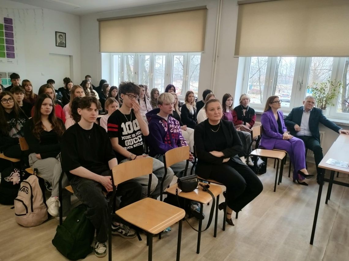 Zespół Szkół nr 2 w Płońsku partnerem ministerialnego programu Peer Support