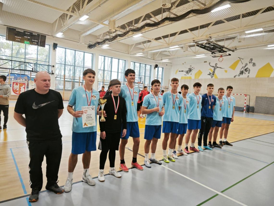 Zespół Szkół w Raciążu piłkarskim mistrzem powiatu