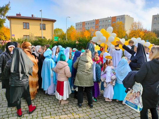 Korowód świętych w Płońsku