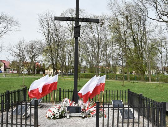 Obchody 84. rocznicy zbrodni katyńskiej i 14. rocznicy katastrofy smoleńskiej w Płońsku