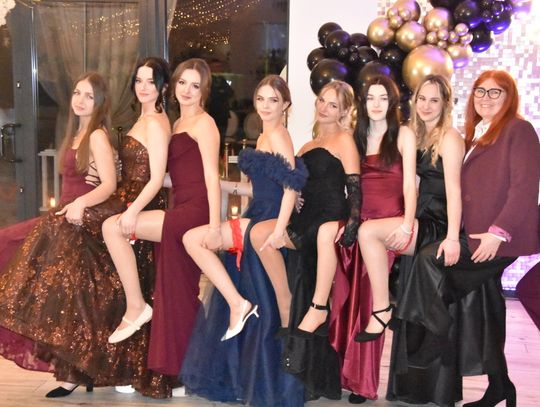 Studniówka Liceum Ogólnokształcącego im. Jarosława Iwaszkiewicza w Nasielsku