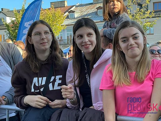 Płoński rynek roztańczony! Playboys porwali publiczność