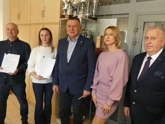 Podpisanie umowy na nową infrastrukturę w SP4 w Płońsku